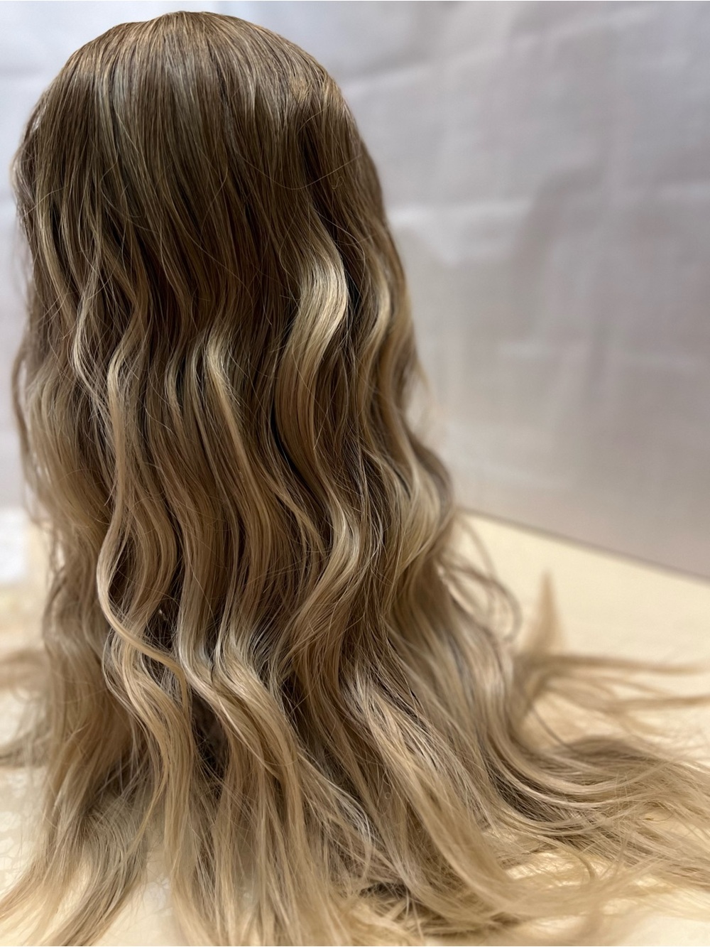 Blonde Wavy Lace Front Wig - Natural Honey Blonde - Picture 3 of 5